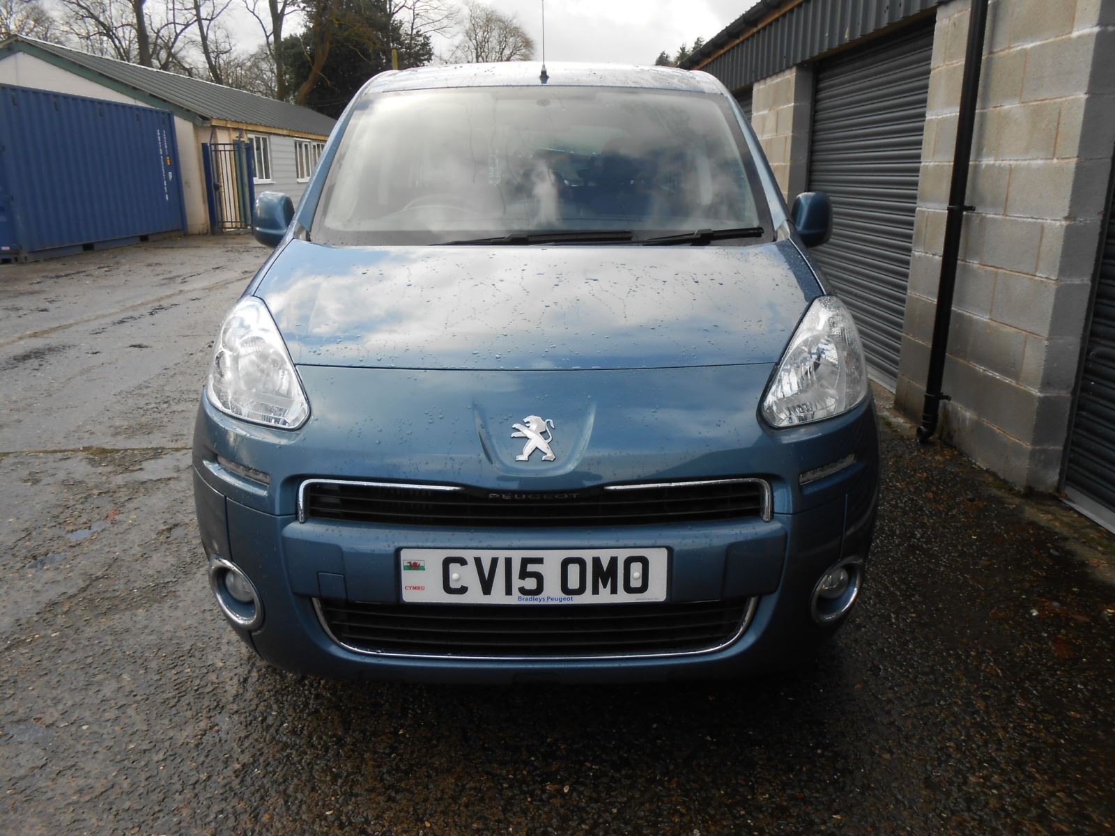 Peugeot Partner Tepee 1.6 HDi S car for sale Llanidloes Powys Mid Wales